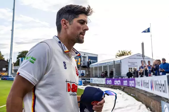 Cook announces retirement from all forms of cricket